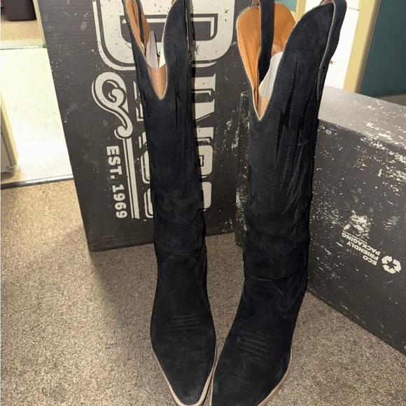 dingo Shoes - Dingo Black Suede Heeled Boots
